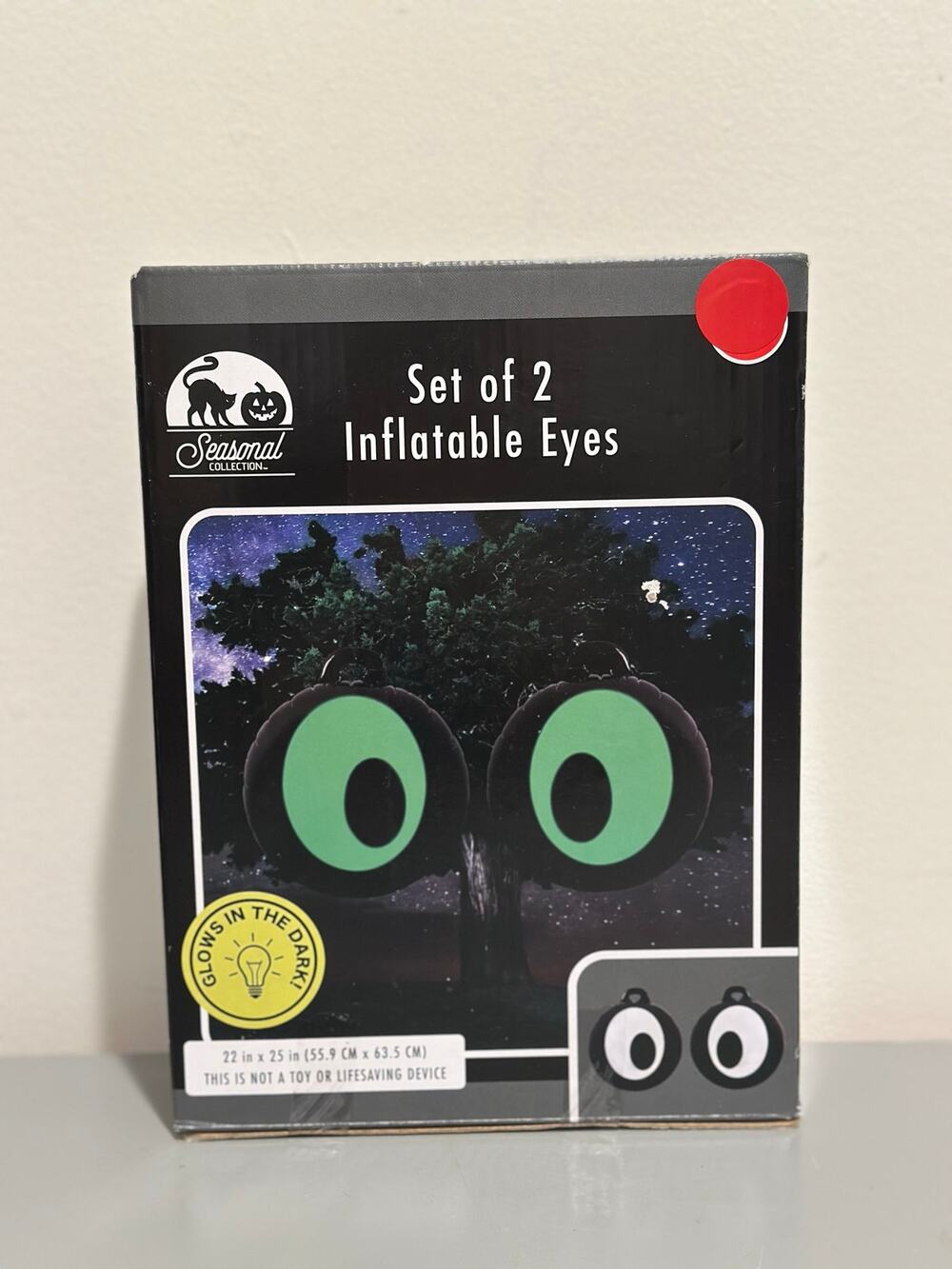 Seasonal Collection Set of 2 Glow in the Dark Inflatable Eyes Halloween 22x25"